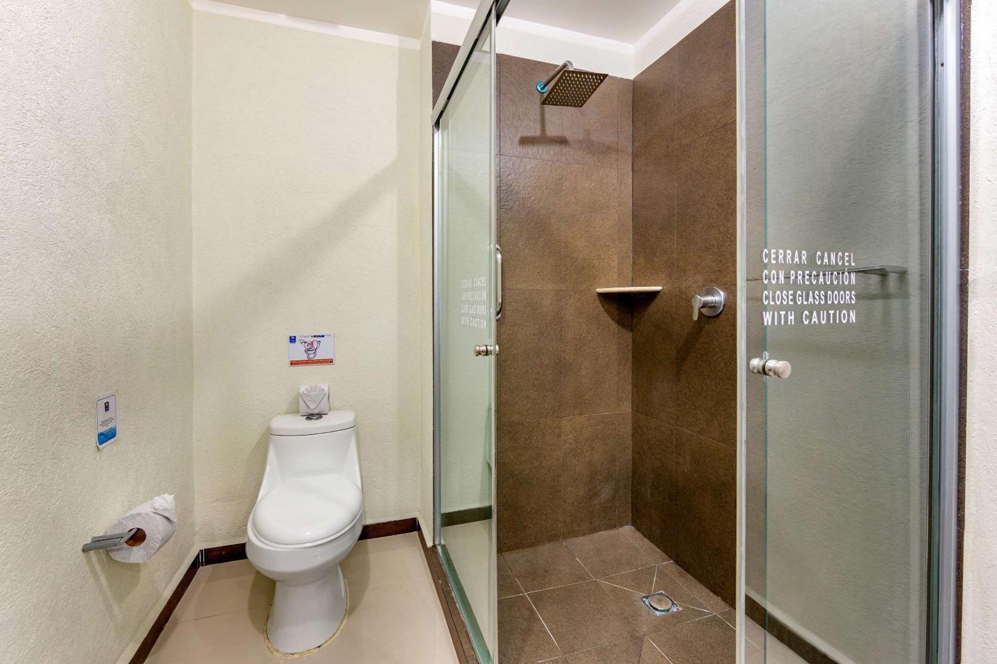 Comfort Inn Cancun Aeropuerto Екстериор снимка